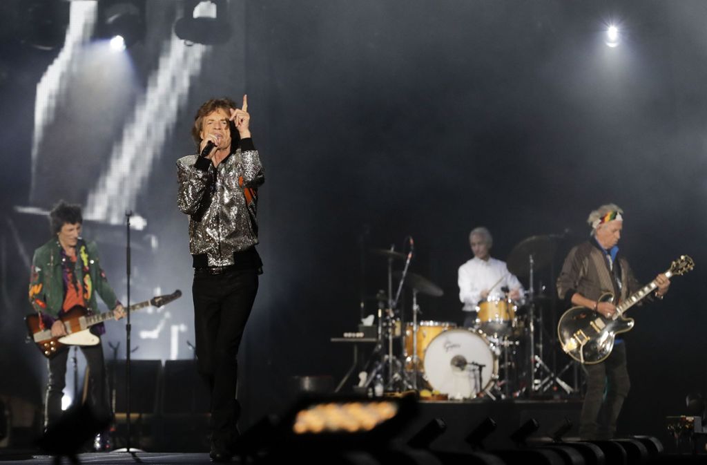 Im vergangenen Spätsommer kamen die Stones nach Hamburg (hier ein Foto ihres Konzerts im dortigen Stadtpark vor über 70000 Fans)...