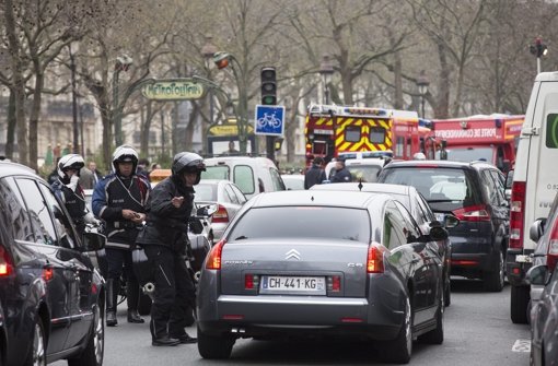 Tödliche Attacke auf Charlie Hebdo: Der Tatort im elften Arrondisement in Paris. Foto: dpa