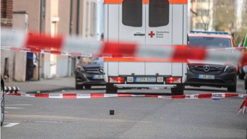 Für den 33-Jährigen kam in der Neckarvorstadt jede Hilfe zu spät. Er verstarb  noch im Rettungswagen. Foto: 7aktuell.de/Simon Adomat