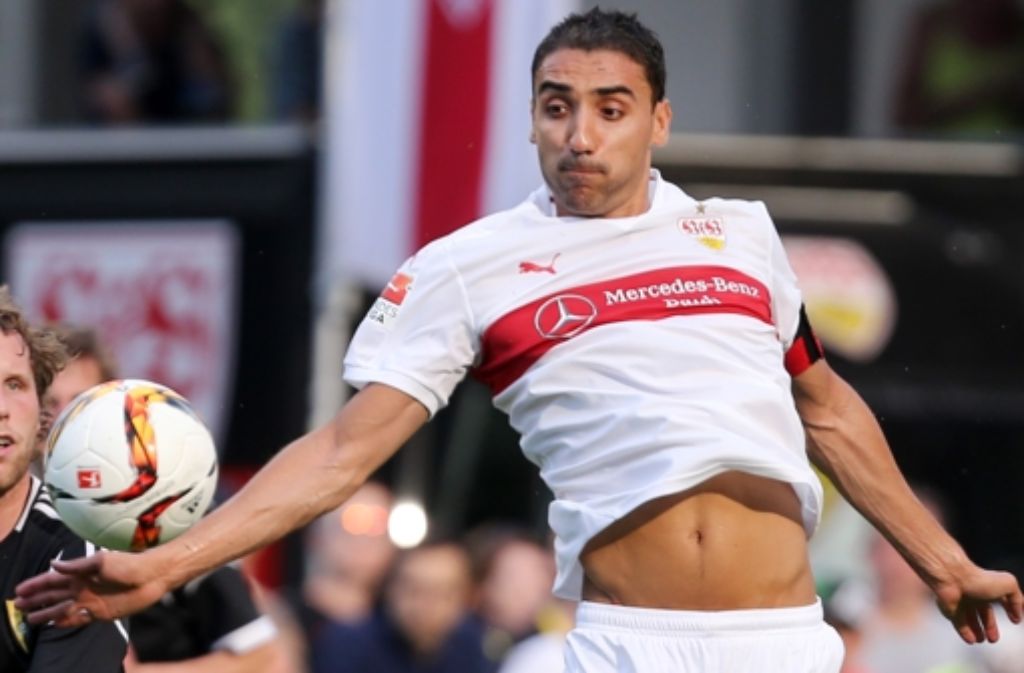 Mohammed Abdellaoue soll das Trikot des VfB Stuttgart in Zukunft nicht mehr tragen.  Foto: Pressefoto Baumann