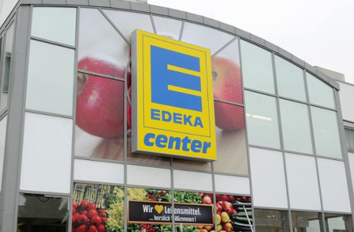 Am Wochenende hat es im Keller des  Einkaufszentrum FEZ  – zudem auch ein Edeka-Markt gehört –  gebrannt. Foto: Günter E. Bergmann