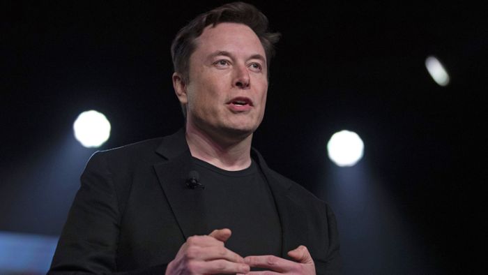 Elon Musk muss wegen Beleidigung vor Gericht