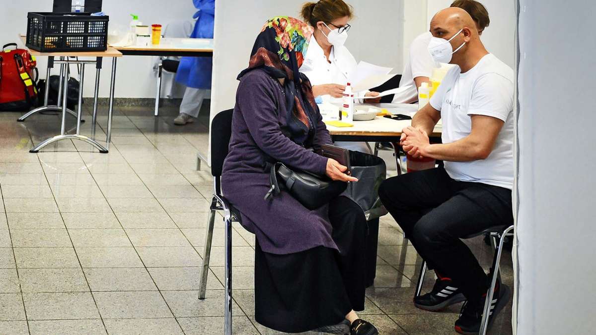 Mobiles Impfteam in Stuttgart im Einsatz: Impfaktion  in  der Moschee
