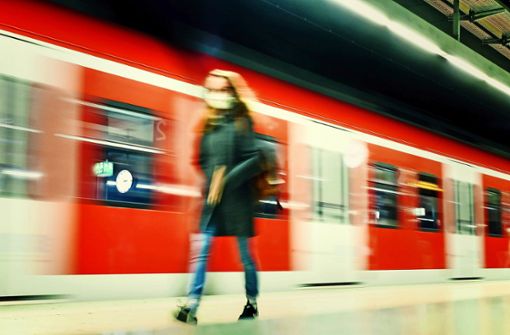 Weniger frequentiert, aber pünktlicher: die S-Bahn Stuttgart Foto: Lichtgut/Max Kovalenko