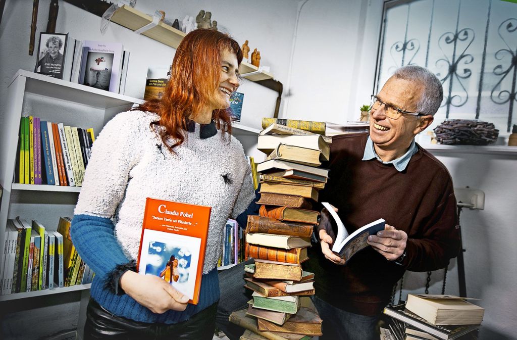 Ein Leben mit Büchern: Manuela Kinzel und ihr Mann Rüdiger Wolff Foto: Horst Rudel