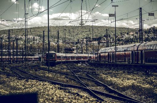 Wegen Gleisbauarbeiten kommt es am Wochenende zu Fahrplanabweichungen (Symbolbild). Foto: Lichtgut/Leif Piechowski