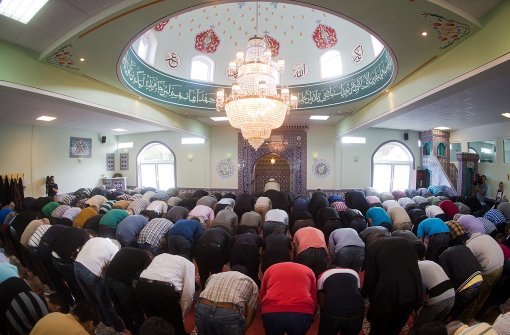 Die Union dringt darauf, die Moscheevereine in Deutschland besser zu kontrollieren, um gegen Hassprediger  vorgehen zu können. Foto: dpa