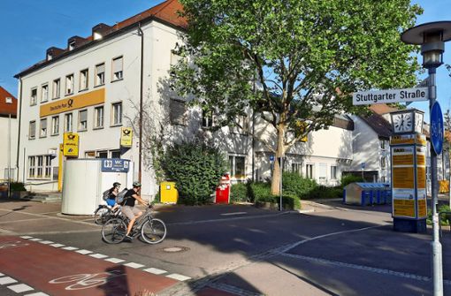 Die Fellbacher Post an der Stuttgarter Straße: Die Kreisbau plant dort eine Wohnbebauung mit Ladengeschäften. Foto: Dirk Herrmann