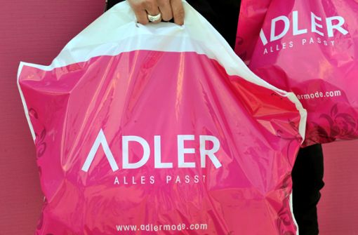 Die Adler Modemärkte AG betreibt nach eigenen Angaben derzeit 171 Märkte, davon 142 in Deutschland, sowie einen Onlineshop. Foto: dpa/Frank Leonhardt