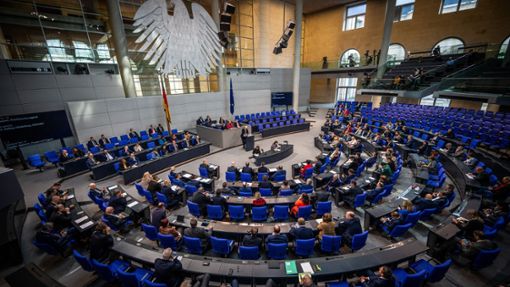Der Frauenanteil im Deutschen Bundestag liegt bei 35,3 Prozent. Foto: Michael Kappeler/dpa