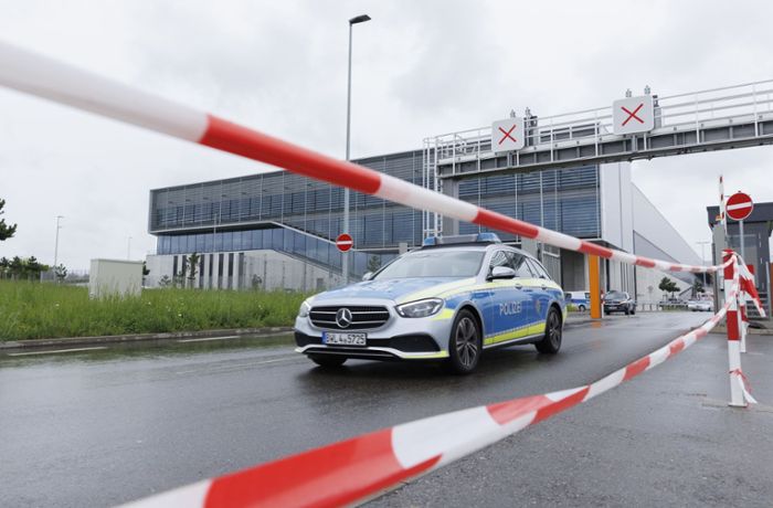 Schüsse im Mercedes-Werk in Sindelfingen: Bei den Mitarbeitern herrscht tiefe Betroffenheit