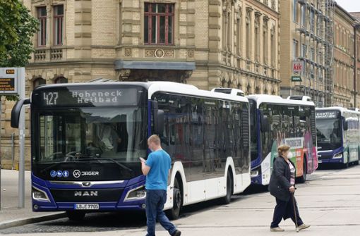 Busfahren wird in Ludwigsburg ab dem 1. Januar 2023 etwas teurer. Foto: Simon Granville/Simon Granville