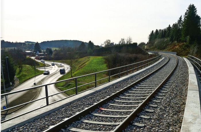 Schienenverkehr: Bürgermeister und Landräte wenden sich an Hermann