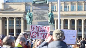 Hunderttausende gehen für die Demokratie auf die Straße. Foto: Lichtgut/Zophia Ewska