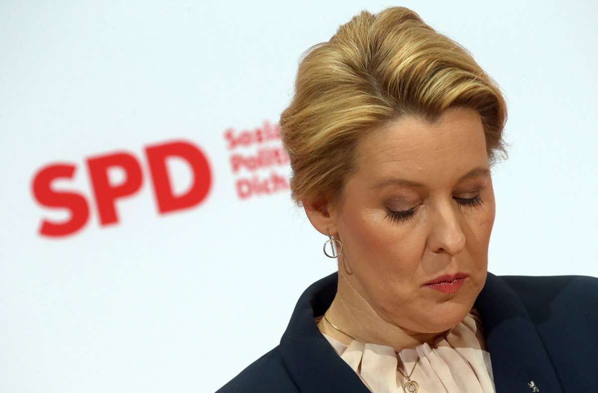 Bei der Wahl zum Berliner Abgeordnetenhaus musste die amtierende regierende Bürgermeisterin Franziska Giffey mit ihrer SPD eine herbe Schlappe hinnehmen, sie landete hinter der CDU nur auf dem zweiten Platz. Trotzdem könnte sie Rathauschefin bleiben –  weil die SPD 105 Stimmen mehr bekam, als die drittplatzierten Grünen.