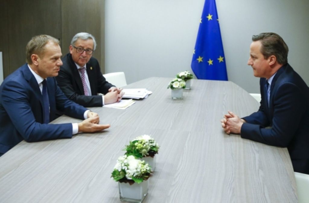EU-Ratspräsident Donald Tusk, EU-Kommissionspräsident Jean-Claude Juncker und der britische Premierminister David Cameron (von links) während eines Treffens in Brüssel. Foto: Reuters
