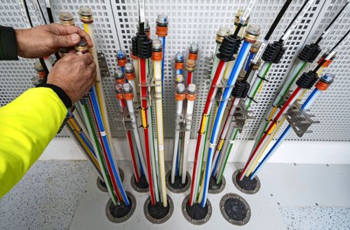 Glasfaser-Ausbau: Pattonville erhält 2023 schnellere Internet-Leitungen. Foto: dpa/Armin Weigel