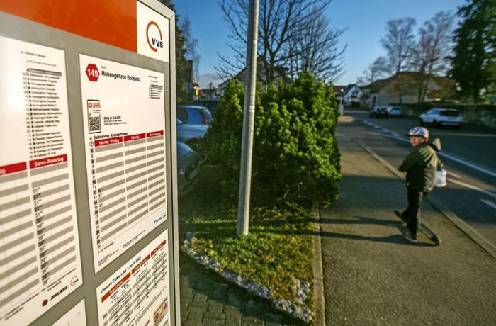 Elternkritik an Buslinie nach   Reichenbach: Schüler warten oft ein bis zwei Stunden