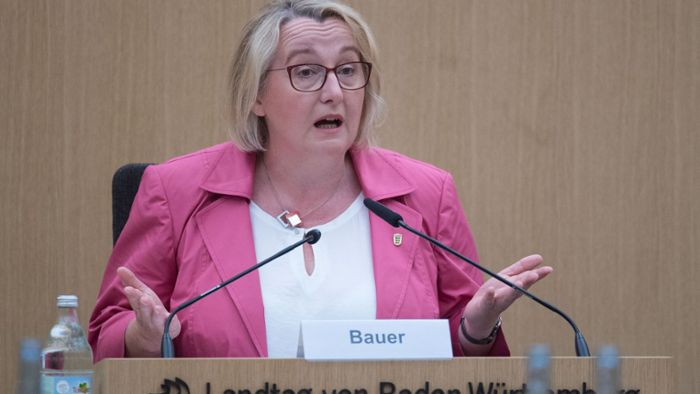 Ministerin Bauer spricht von „infamen“ Vorwürfen