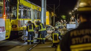 Oldtimer-Stadtbahn entgleist