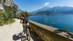 Die schönsten Ziele für Biker von Südtirol bis Kroatien