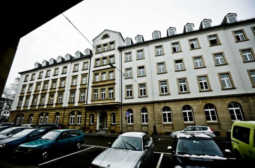 Seit Jahren Gegenstand heftiger Diskussionen: Das ehemalige Hotel Silber in der Dorotheenstraße soll nun ein Gedenkort werden. Foto: Leif Piechowski