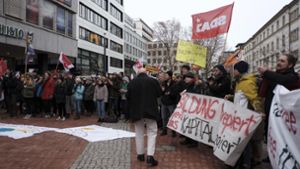 Studenten gehen in Stuttgart auf die Straße