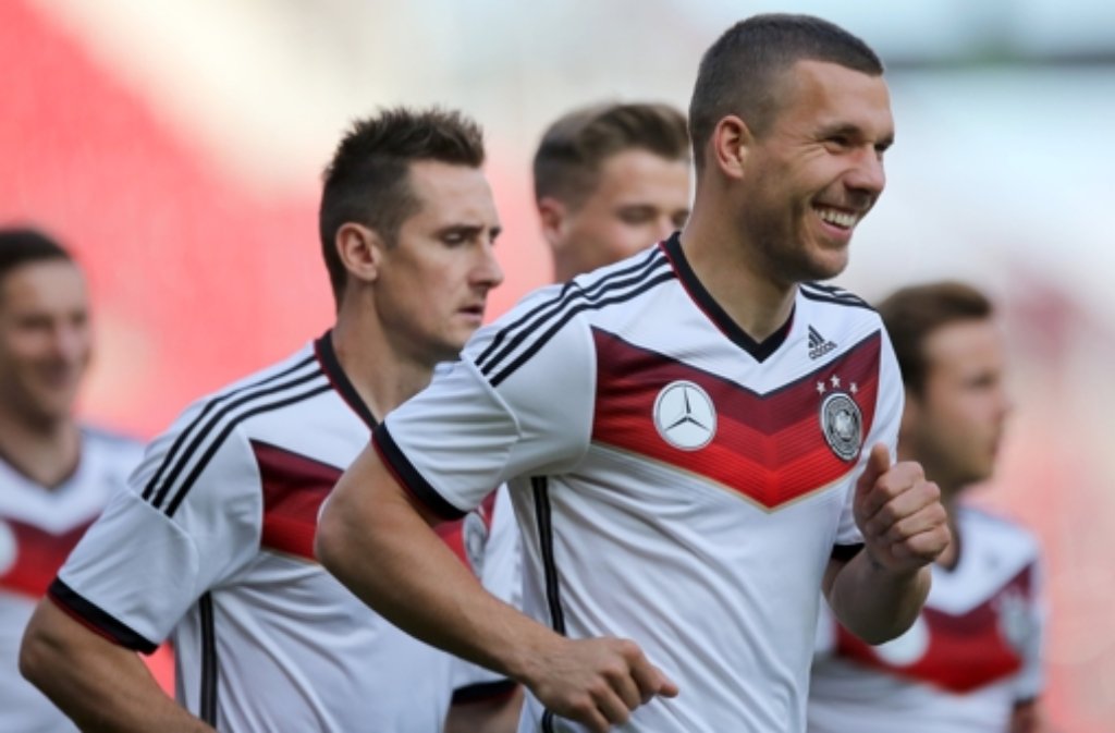 Am Montag greift die deutsche Nationalelf bei der Fußball-WM ins Spielgeschehen ein. Können Jogis Jungs gegen Portugal einen Auftaktsieg feiern?