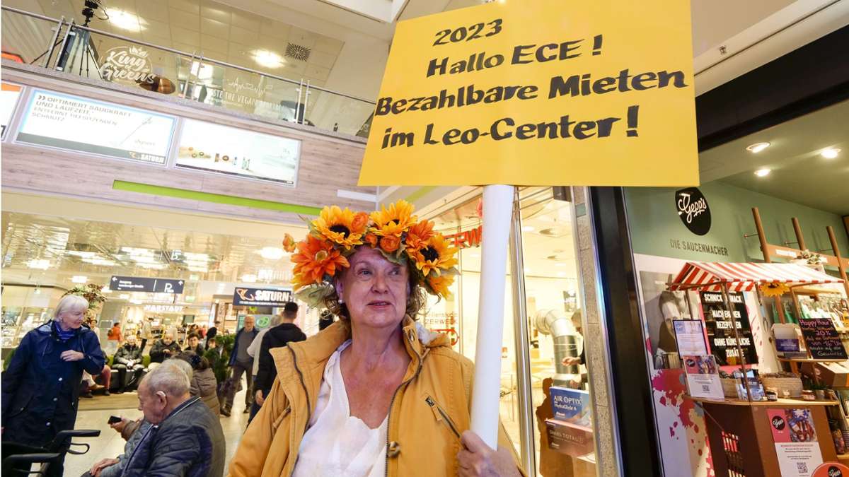 Beim 50. Geburtstag des Leo-Centers: Grünen-Stadträtin wird aus  Einkaufszentrum eskortiert
