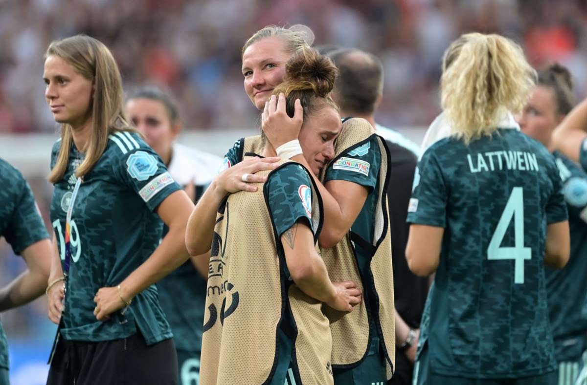 DFB-Frauen im EM-Finale So reagieren die Fans im Netz auf das Spiel