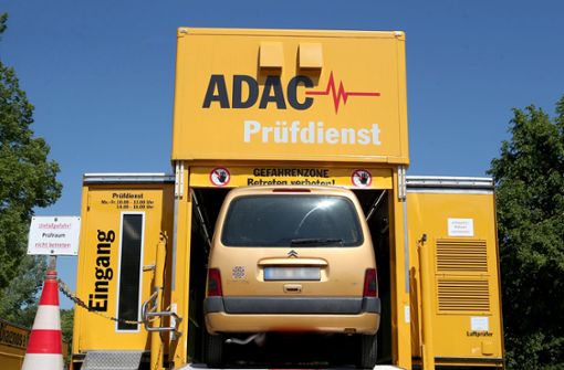 ADAC prüft Autos. Diesmal in Sindelfingen. Foto: Eibner-Pressefoto/Reinelt/Eibner-Pressefoto