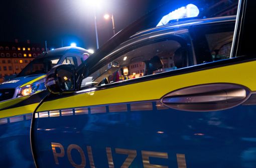 Die Polizei hat bei dem 31-jährigen Mann in Gammertingen einiges zu beschlagnahmen. Foto: ZB