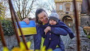 Zwischen Höpfigheimer Idylle und Krieg in der Ukraine: Dana Schütz  will ihrem Sohn Leo  bald ihre Heimat zeigen. Foto: avanti