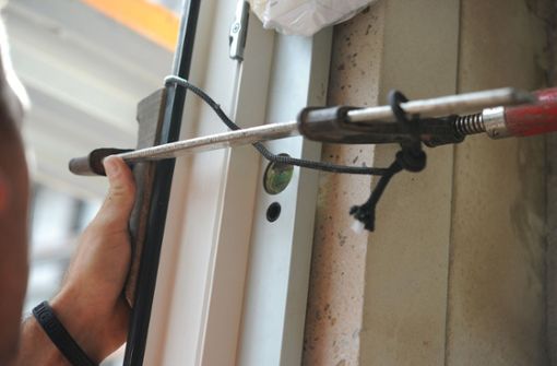 Die Gemeinde Pleidelsheim gewährt den Betroffenen  Zuschüsse für den Einbau von Lärmschutzfenstern. Foto: dpa/Emily Wabitsch