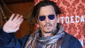 Der amerikanische Schauspieler Johnny Depp am Sonntag in Berlin. Depp war zur Premiere seines Films Mortdecai nach Berlin gekommen. Foto: dpa