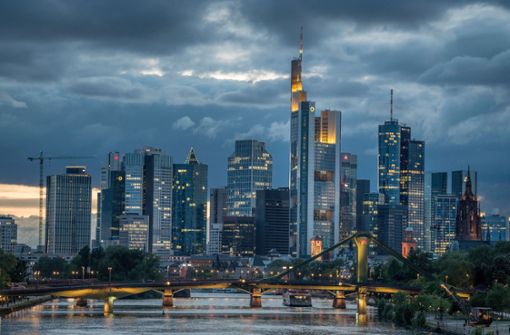 Frankfurt war ein Zentrum der Razzien an diesem Mittwoch (Archivbild) Foto: dpa/Boris Roessler