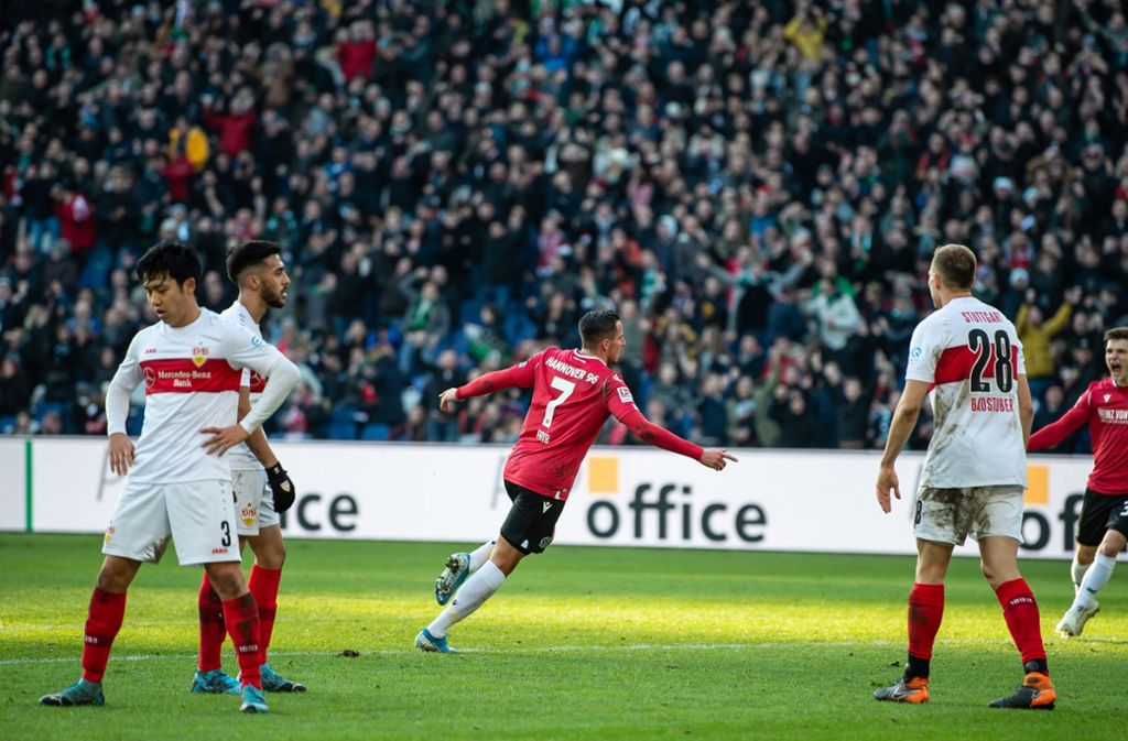 Dabei blieb es dann auch. Hannover 96 und der VfB Stuttgart teilten sich die Punkte zum Rückrundenauftakt.