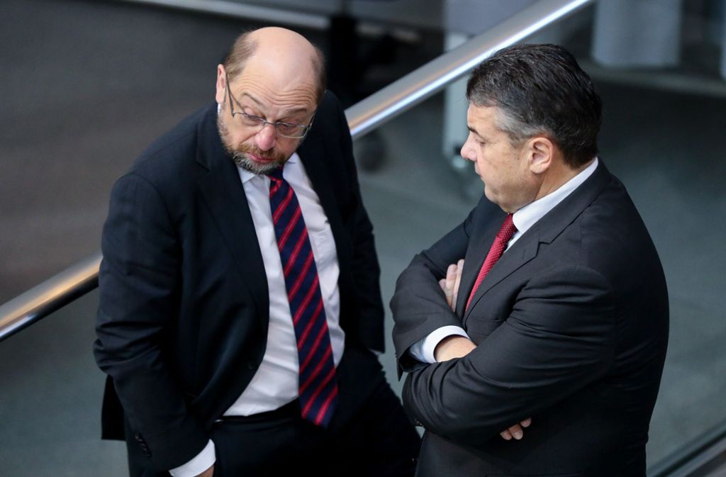Martin Schulz möchte den Außenministerposten von Sigmar Gabriel. Der nennt dies einen Wortbruch. Foto: dpa