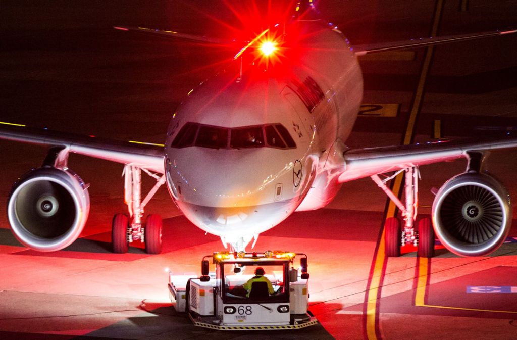 Der Lufthansa-Konzern streicht seinen Flugplan noch weiter zusammen. Foto: dpa/Marcel Kusch