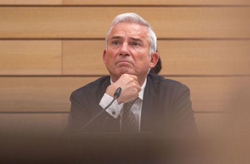 Die FDP kritisiert nun Aussagen von Innenminister Strobl über seinen Jura-Abschluss (Archivbild). Foto: dpa/Marijan Murat