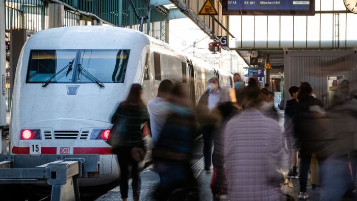Bahn will  ein Viertel des Fern-Fahrplans aufrecht halten