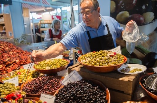 Bei der Slow Food-Messe im Rahmen der Stuttgarter Frühjahrsmessen steht der Genuss an erster Stelle.  Foto: dpa