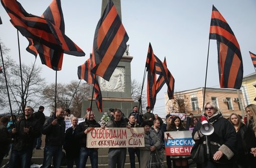 Pro-Russische Sympathisanten in Simferopol. Foto: Getty Images Europe