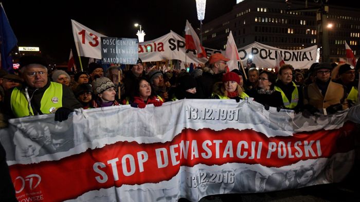 Hektische Betriebsamkeit der Regierung in Polen