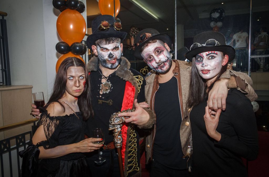 Die Halloween-Party im SI-Centrum lockte am Donnerstag zahlreiche Besucher an.