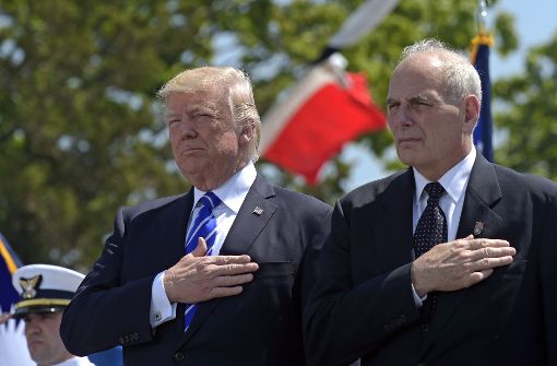 Zwei Männer, die mit harter Hand das Land regieren wollen. US-Präsident Trump (links) und sein neuer Stabschef John Kelly. Foto: AP