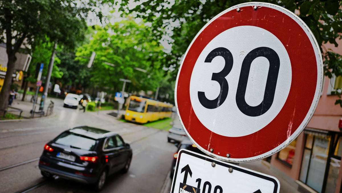 Initiative in Stuttgart: Mehrheit im Gemeinderat macht Druck für mehr Tempo 30
