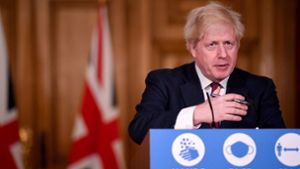 Premier Boris Johnson ist alarmiert. Foto: AFP/TOBY MELVILLE