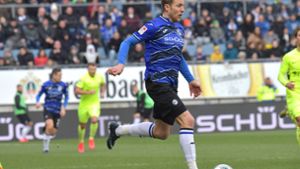 Stand beim 1:0 gegen Wehen Wiesbaden erstmals wieder auf dem Platz: Bielefelds Sven Schipplock. Foto: imago//Jens Dünhölt