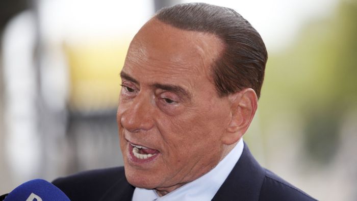Ex-Präsident von Italien nach Sturz im Krankenhaus
